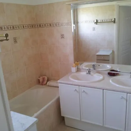 Villa Avec Piscine Saint-raphael *